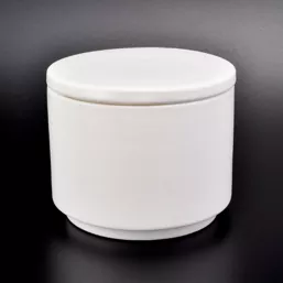 Traditionel keramisk lysestager